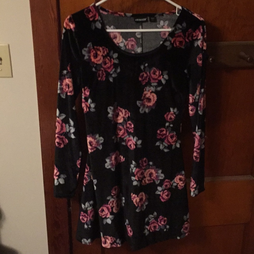NWOT Velvet Floral Dress